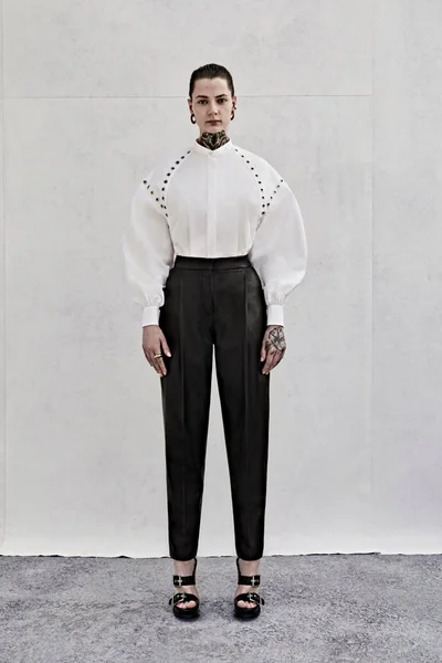 Look 22